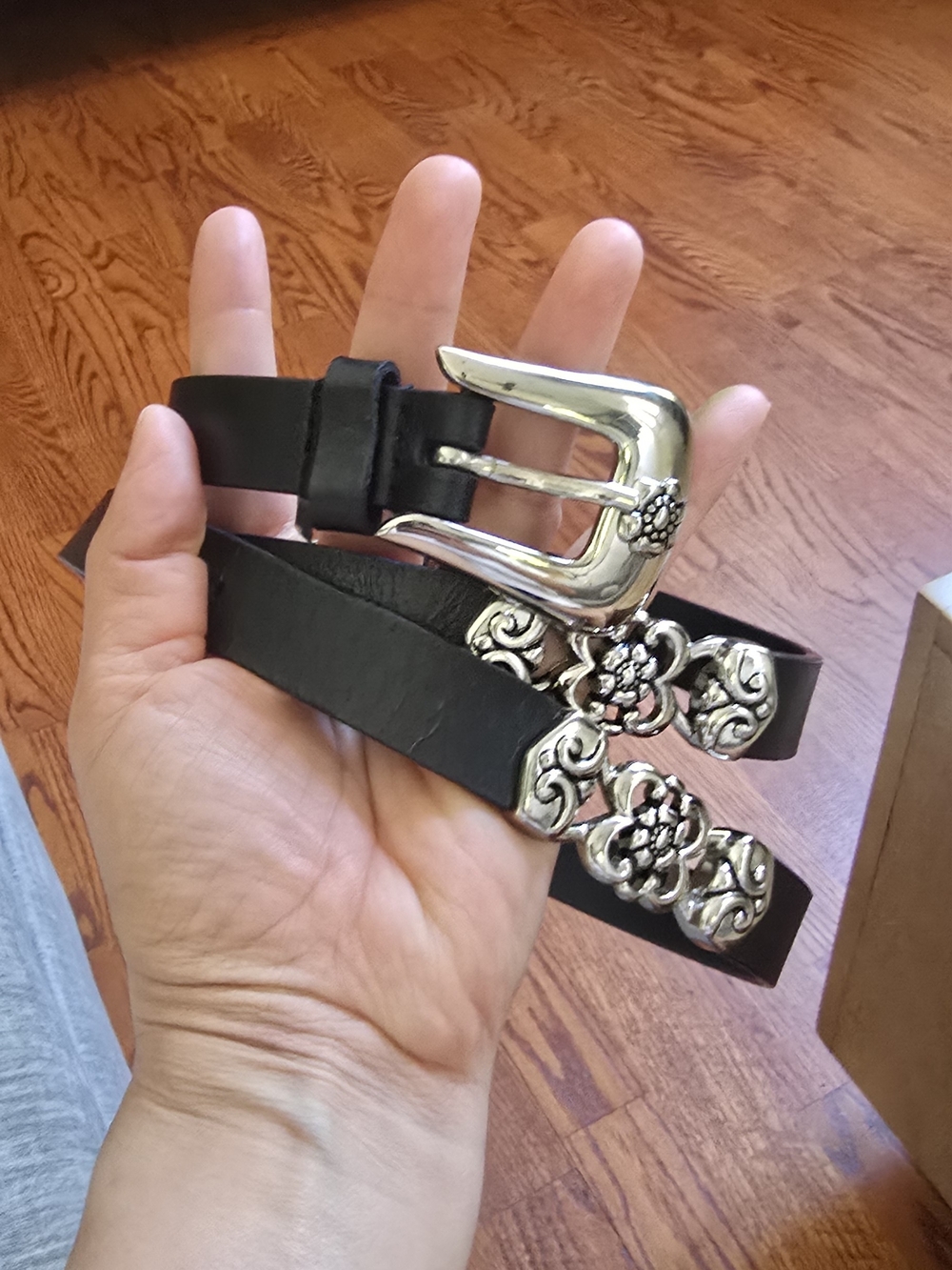 Western Silver Concho Floral Accent Black Belt Size XL Southwestern Chic